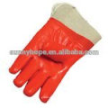 Roter pvc tauchte handschuh für schwere arbeit